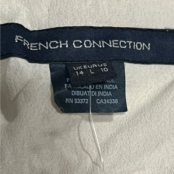 French Connection Ivory and Teal Embellished vest/waistcoat size 10 - Picture 8 of 9